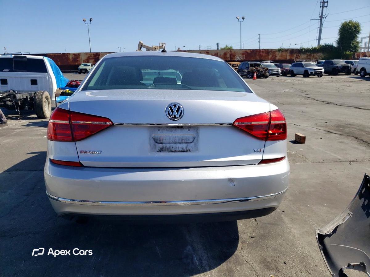 Volkswagen Passat 2016
