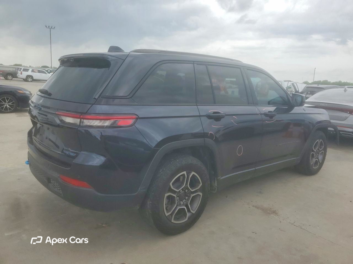 Jeep Cherokee 2022