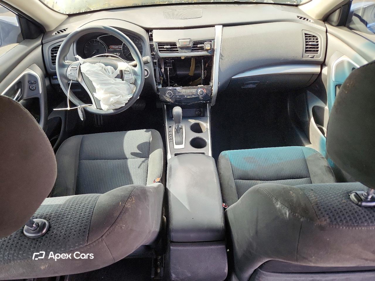 Nissan Altima 2015