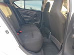 Nissan Versa 2015