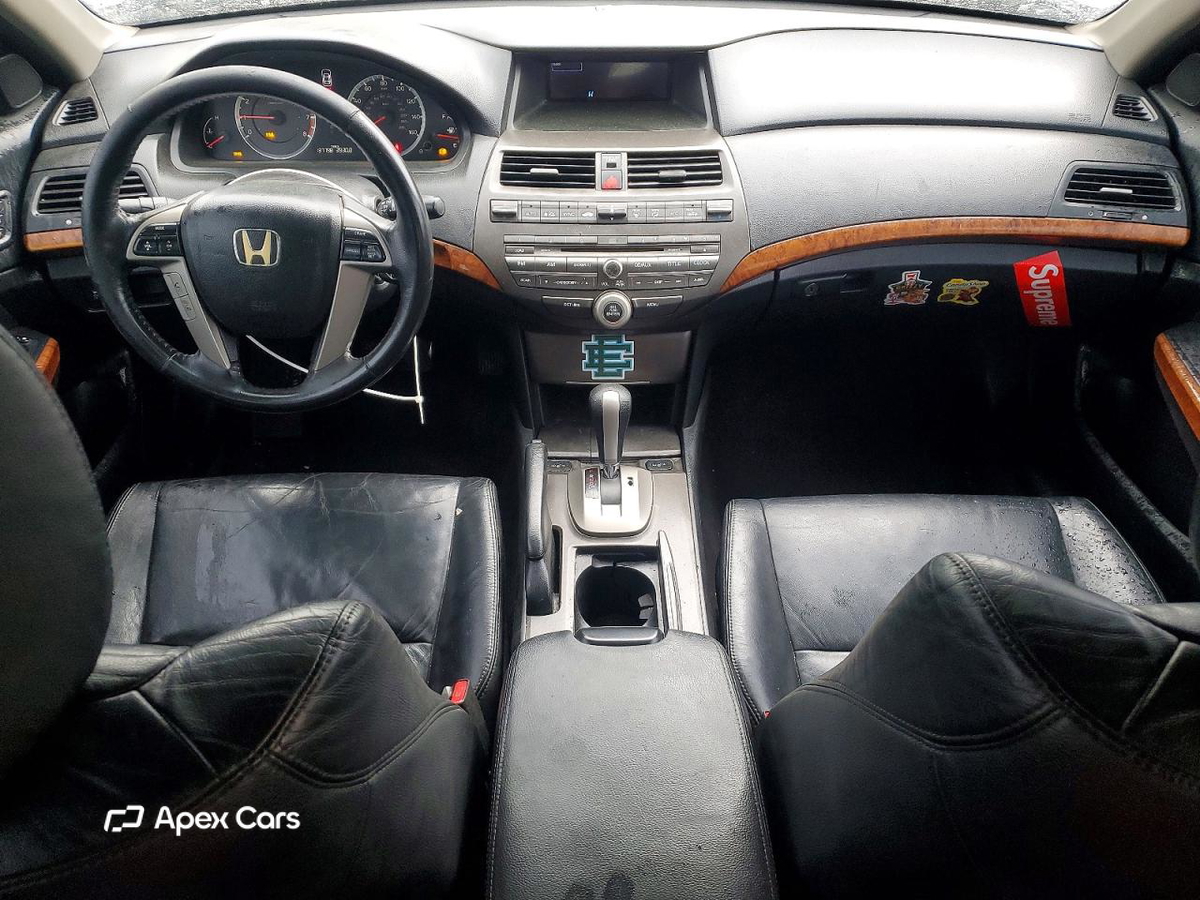 Honda Accord 2011