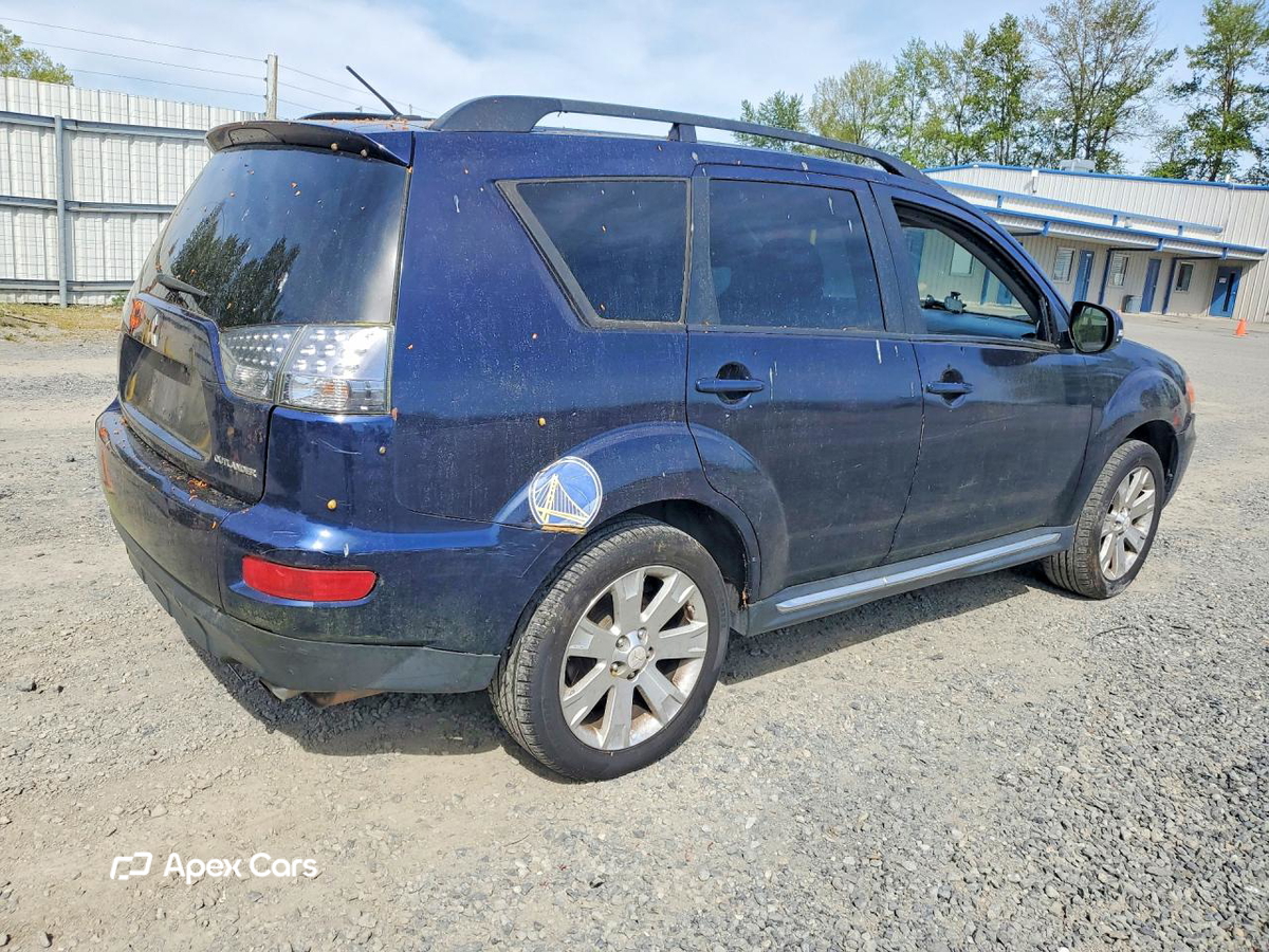 Mitsubishi Outlander 2011