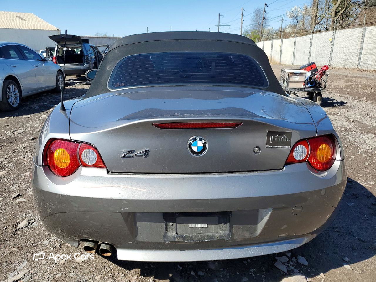 BMW Z4 2003
