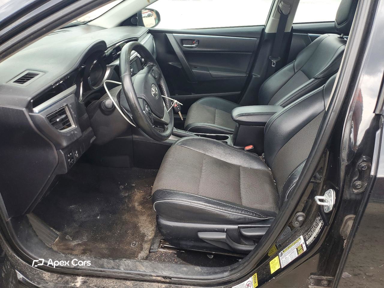 Toyota Corolla 2015