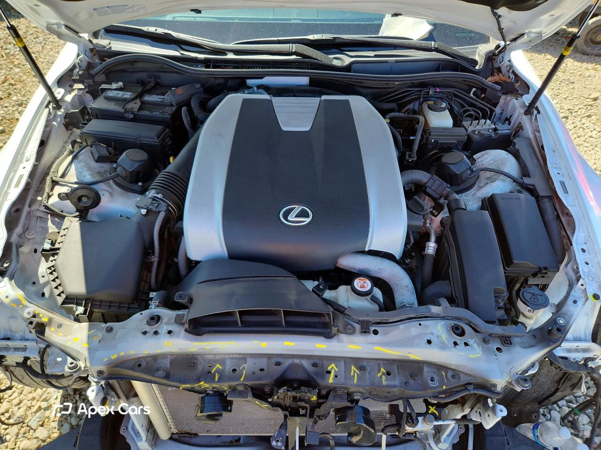 Lexus IS 2018