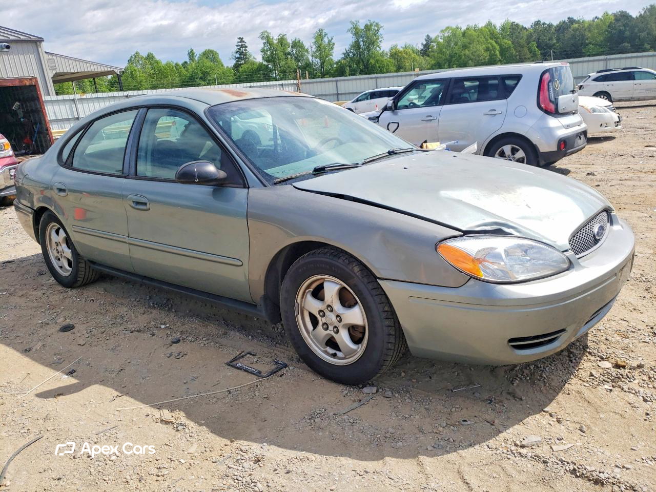 Ford Taurus 2006