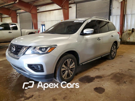 Nissan Pathfinder 2018 - Image 1 of 13