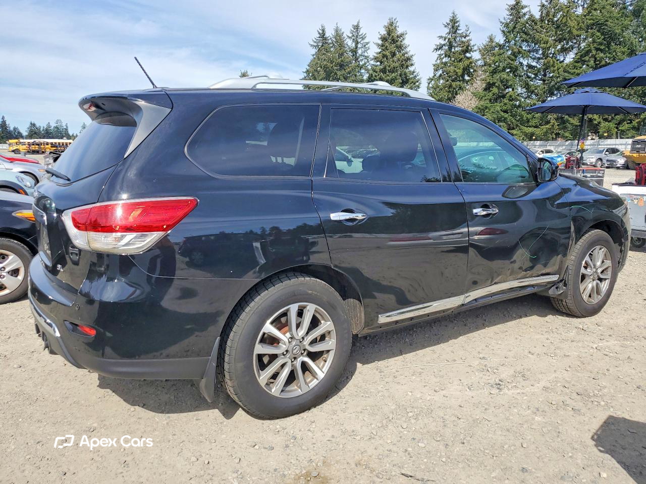 Nissan Pathfinder 2013