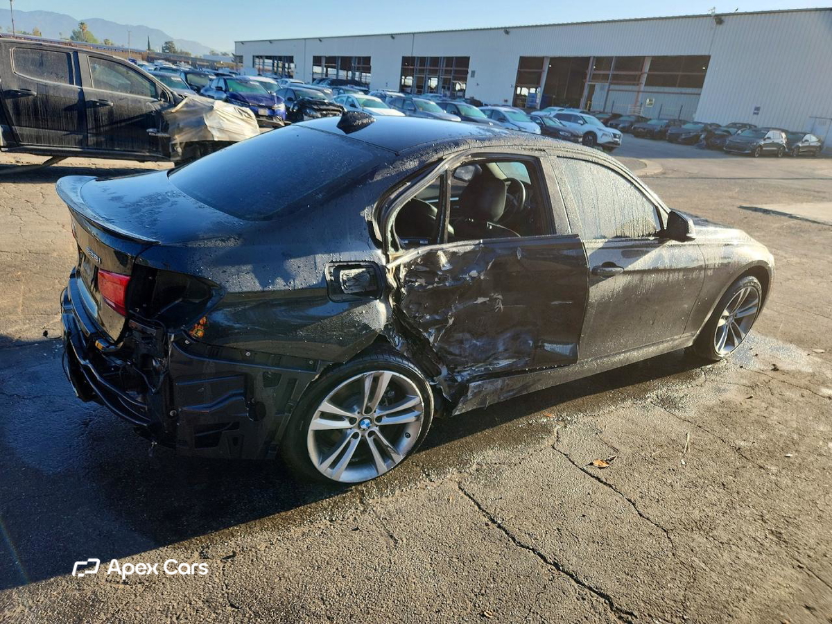 BMW Series 3 2016