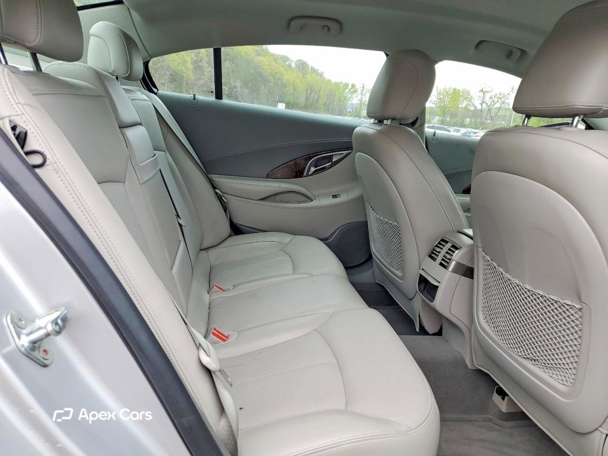 Buick LaCrosse 2012