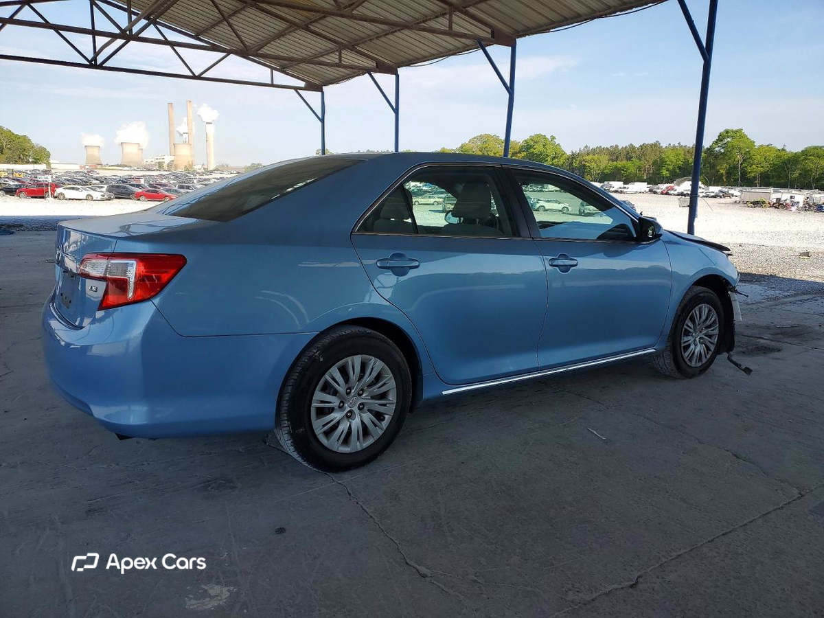 Toyota Camry 2012