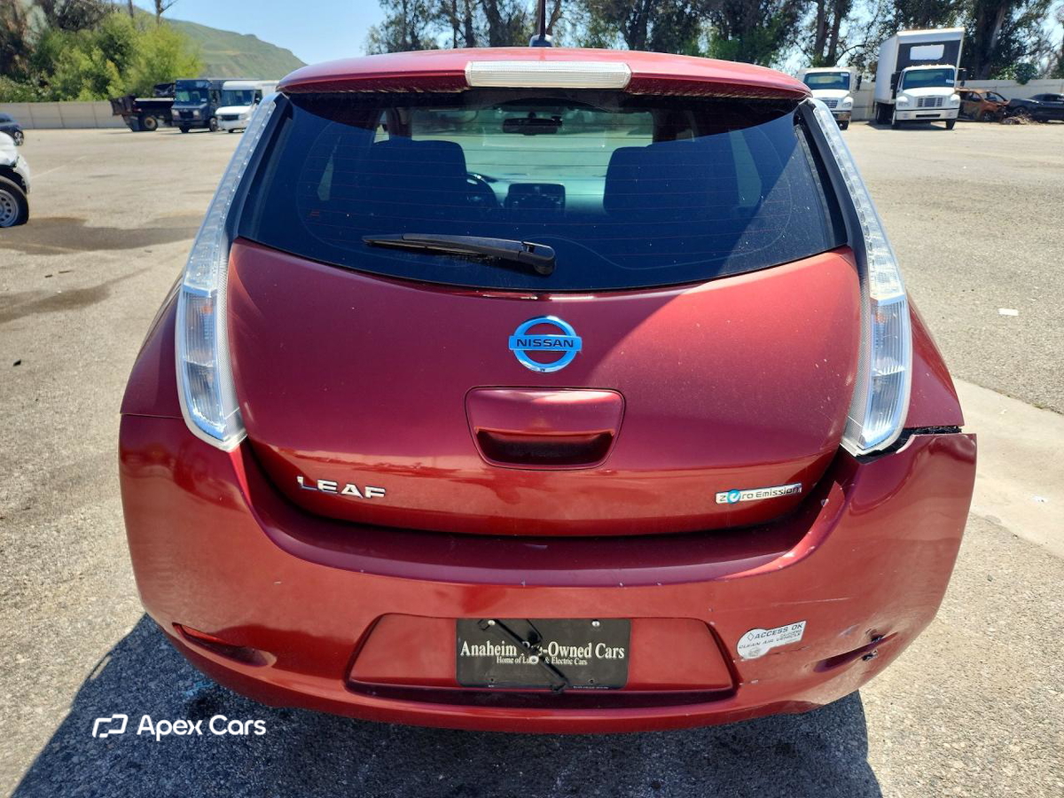 Nissan Leaf 2013