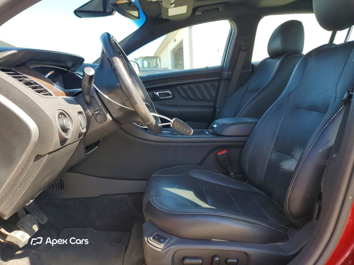 Ford Taurus 2017