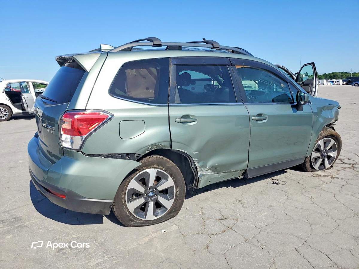 Subaru Forester 2017