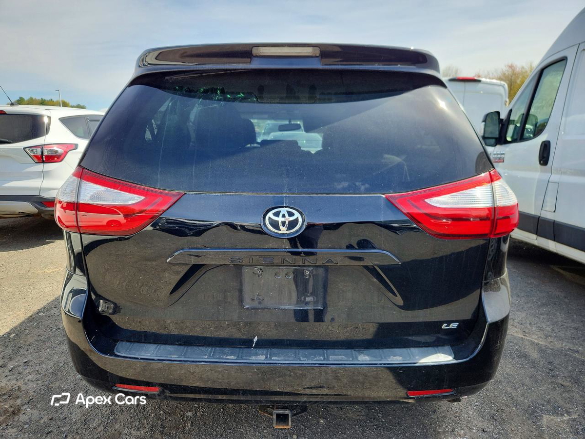 Toyota Sienna 2017