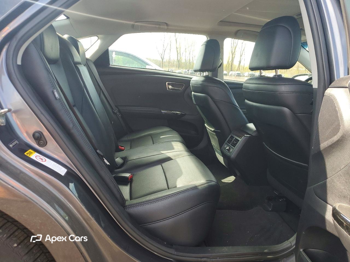 Toyota Avalon 2013