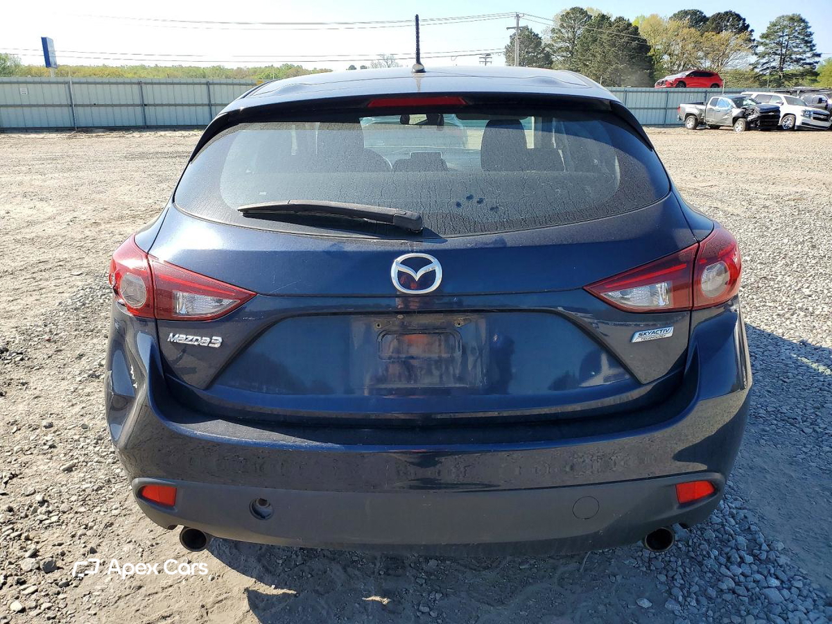 Mazda 3 2016