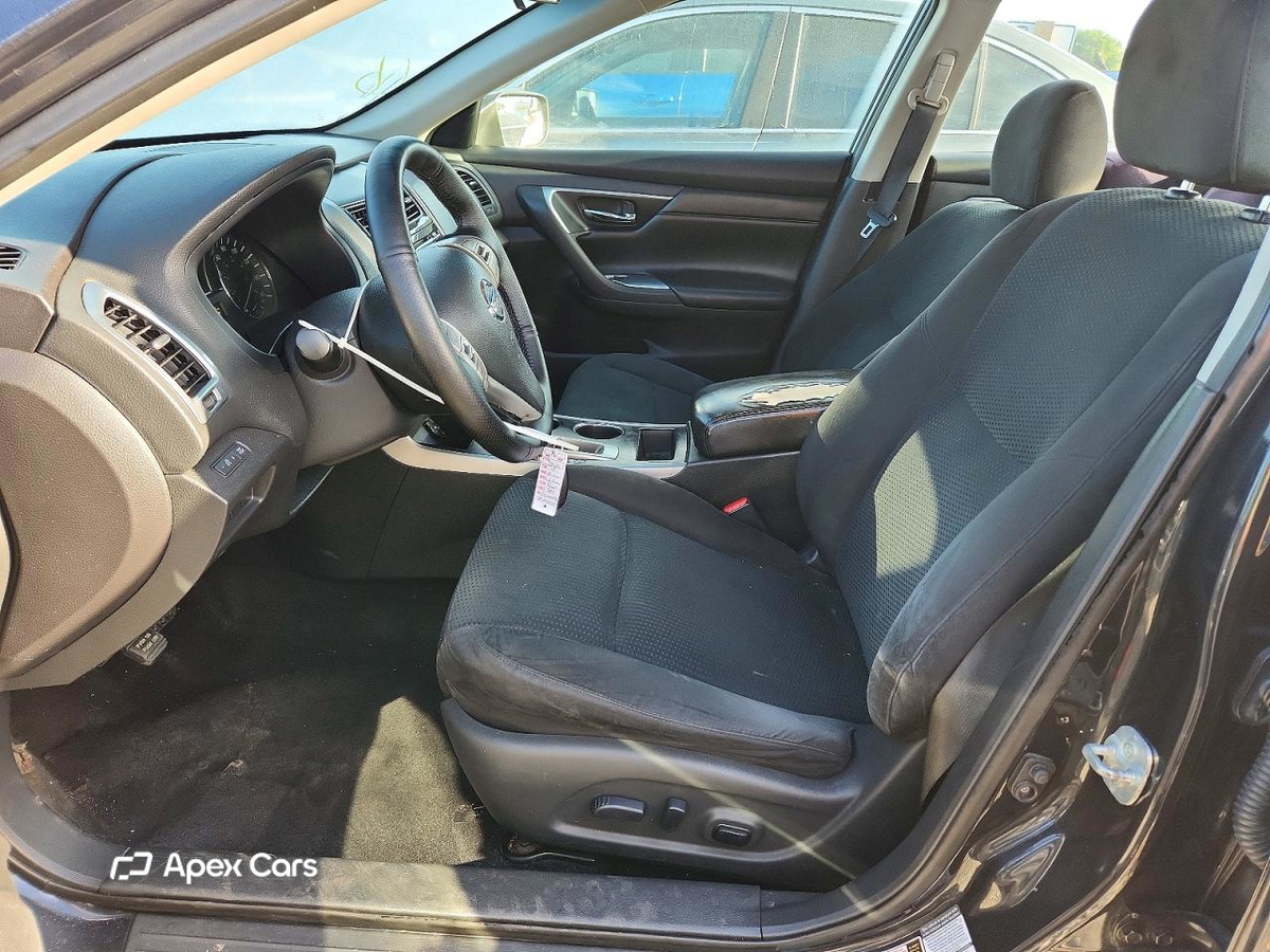 Nissan Altima 2015