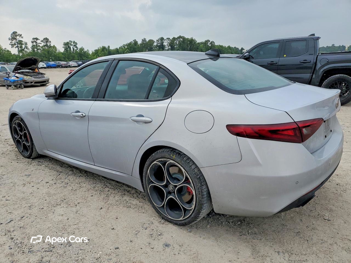 Alfa Romeo Giulia 2022