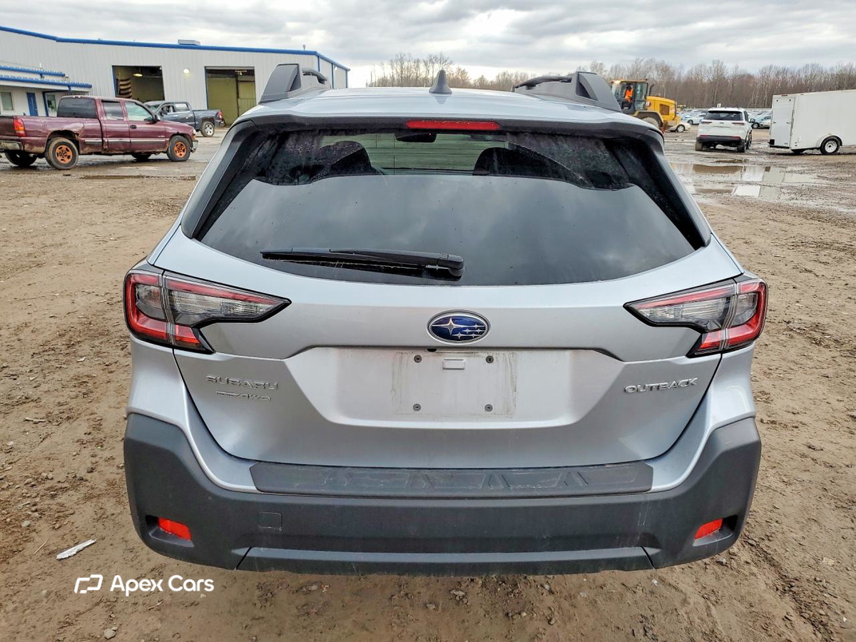 Subaru Outback 2025