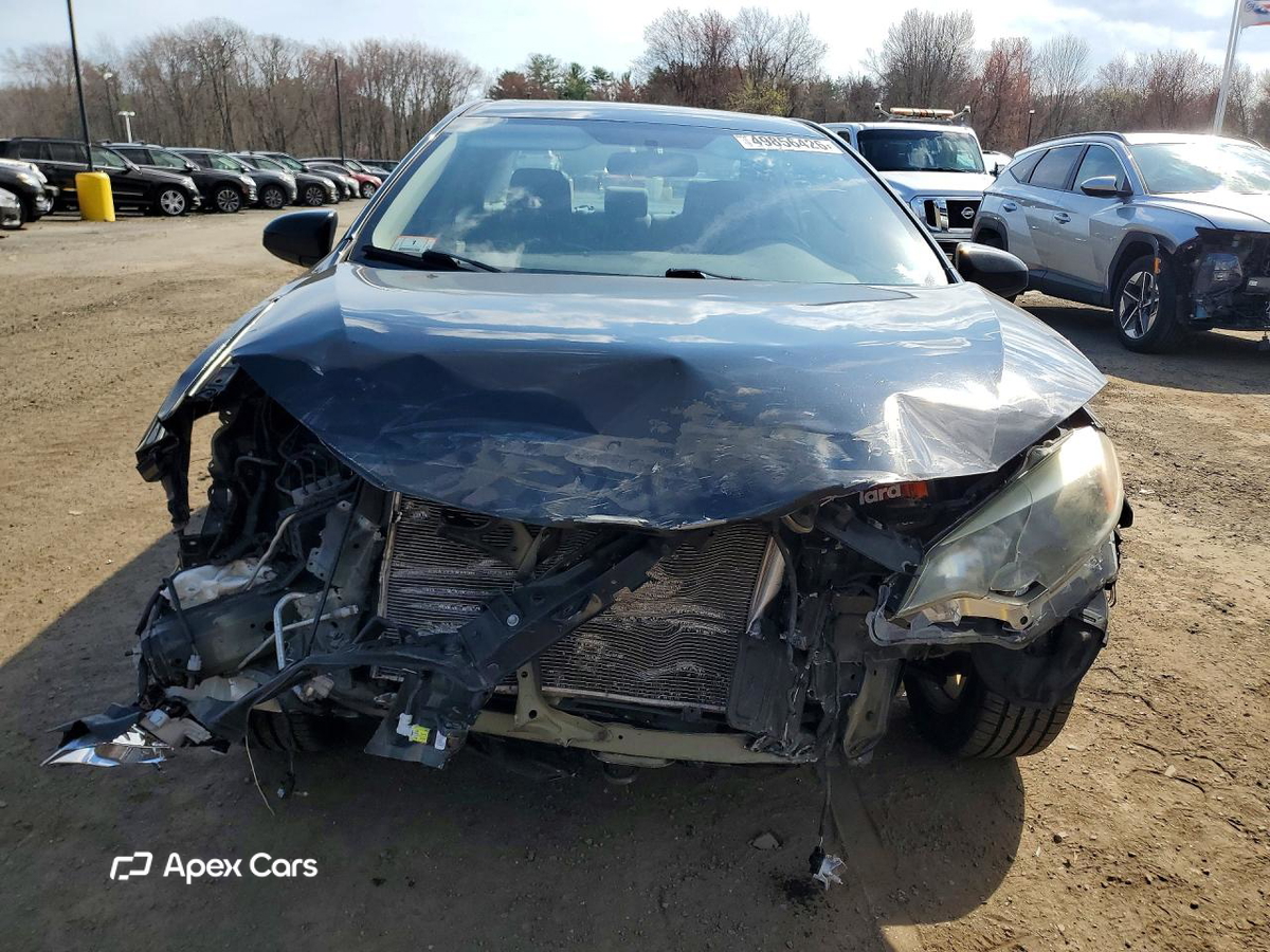 Toyota Corolla 2015