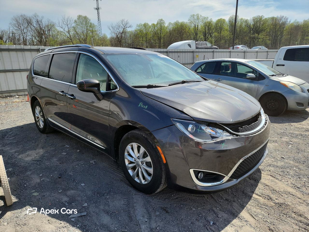 Chrysler Pacifica 2018