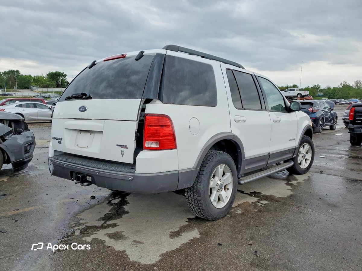 Ford Explorer 2005