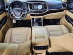 Toyota Highlander 2015