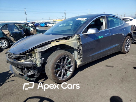 Tesla Model 3 2019 - Zdjęcie 1 z 13