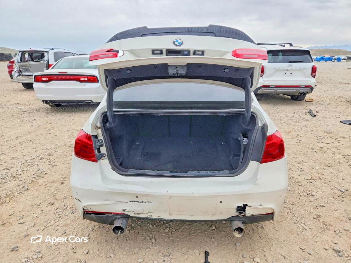 BMW Series 3 2017