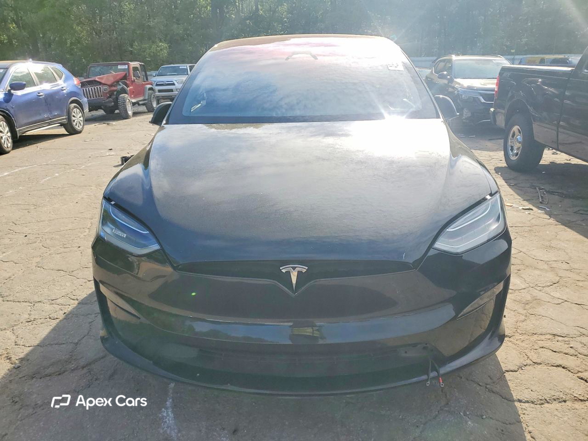 Tesla Model X 2022