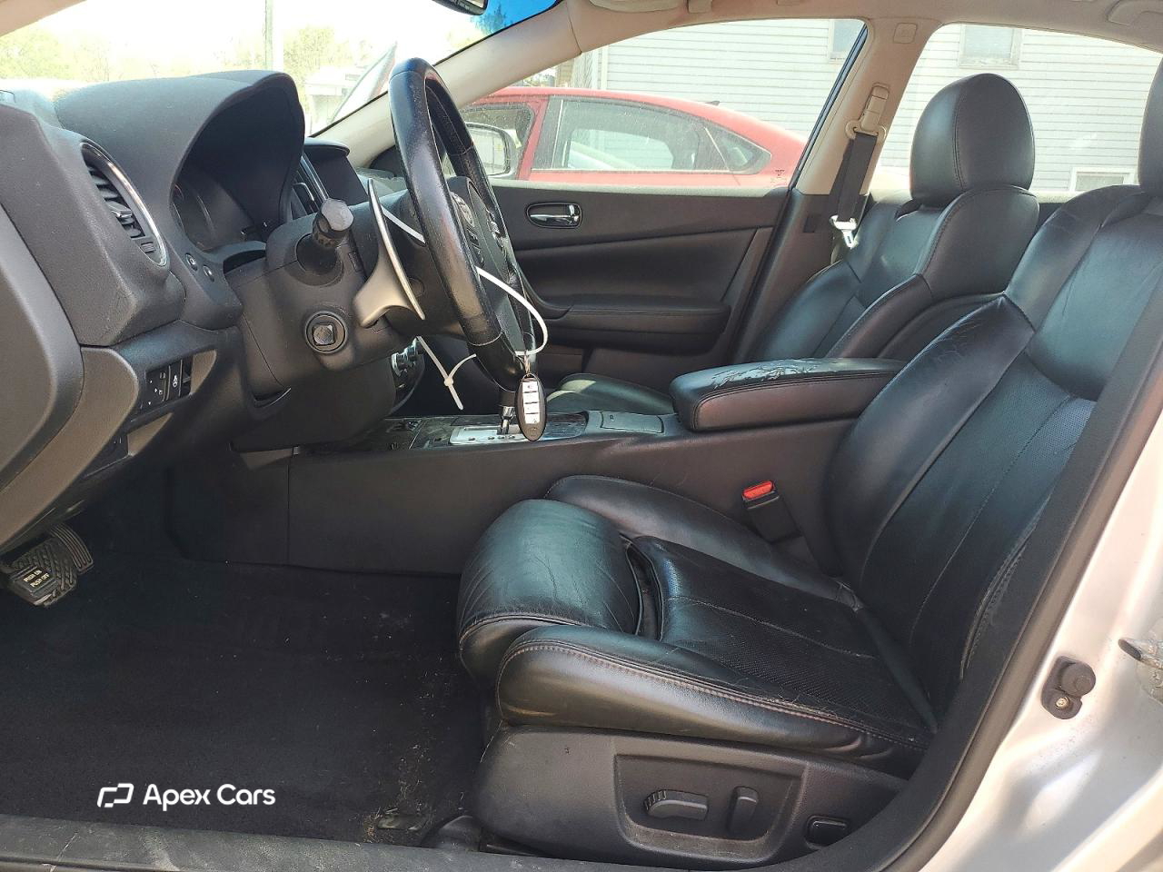 Nissan Maxima 2011