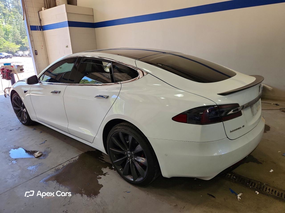 Tesla Model S 2017