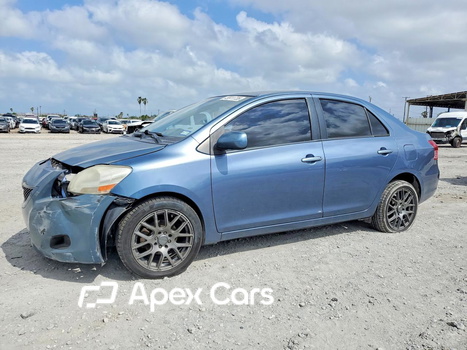 Toyota Yaris 2012 - Image 1 of 12