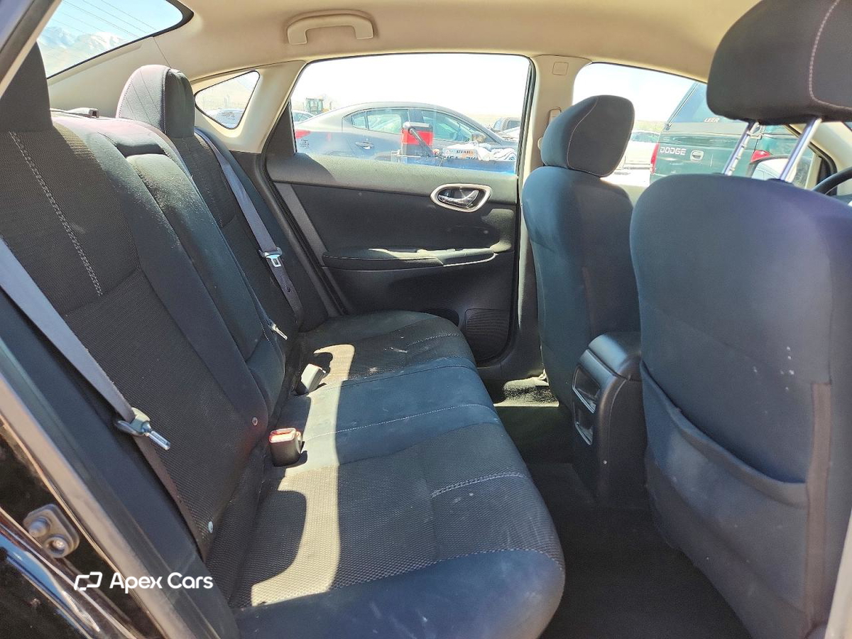 Nissan Sentra 2015