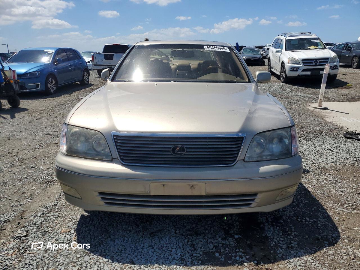 Lexus LS 2000