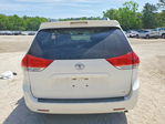 Toyota Sienna 2011