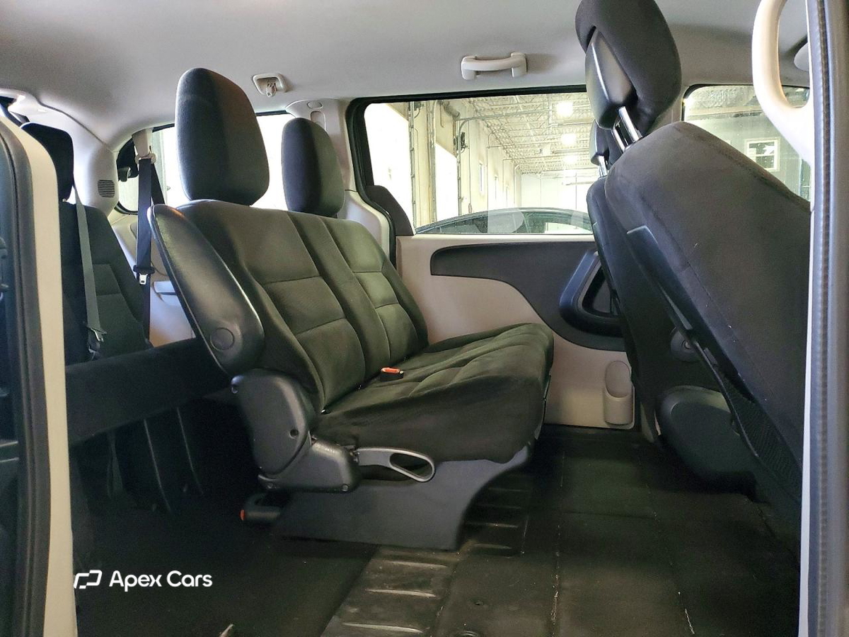 Dodge Caravan 2016