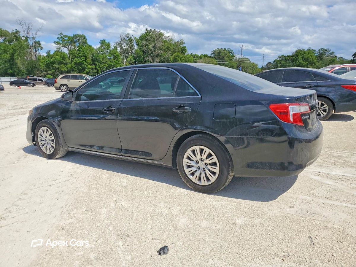 Toyota Camry 2012