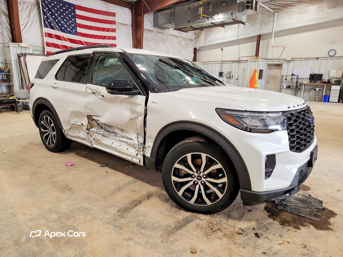 Ford Explorer 2025