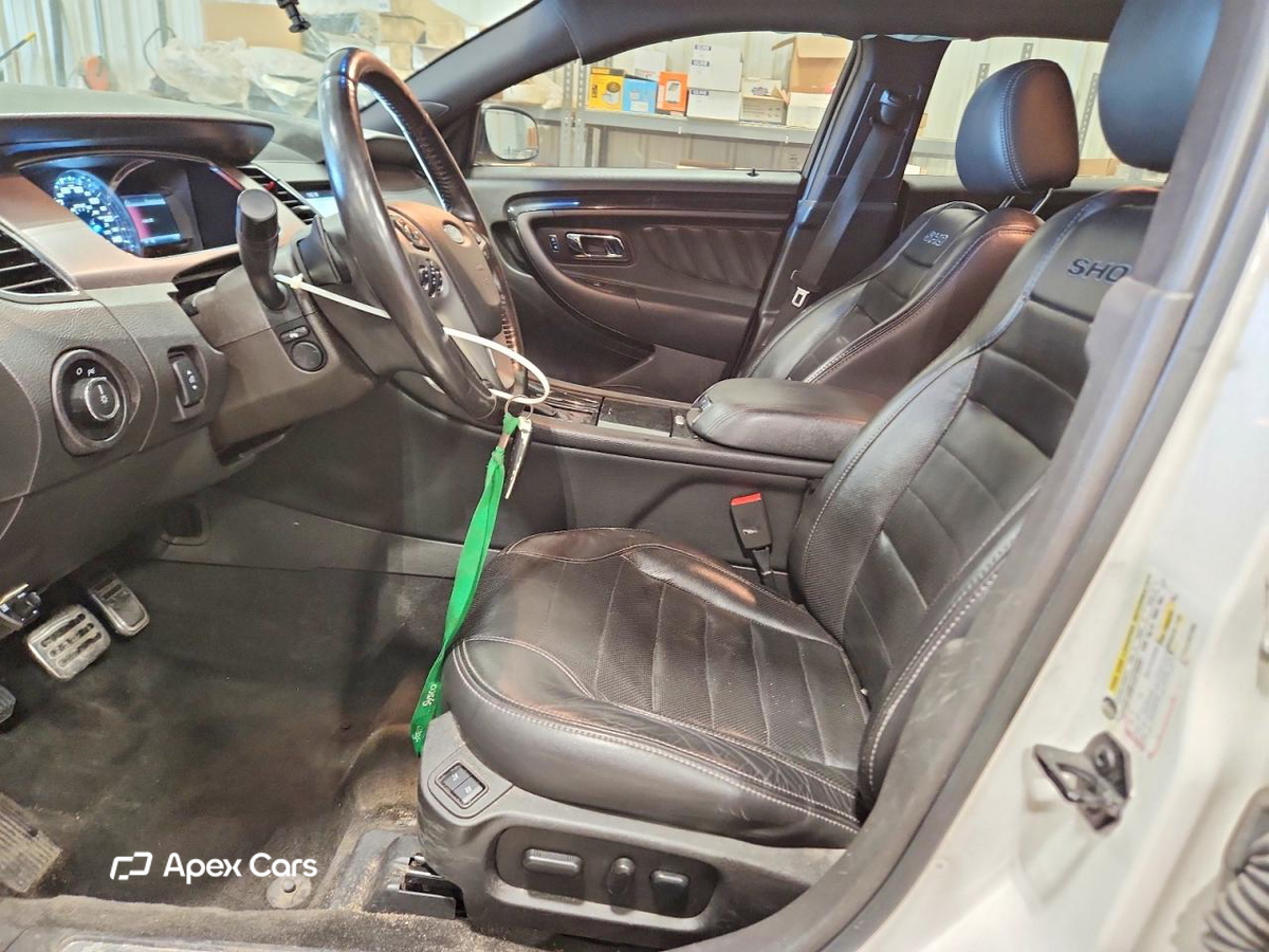 Ford Taurus 2018