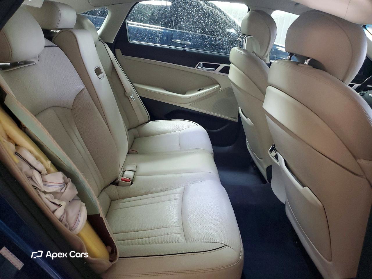 Hyundai Genesis 2015
