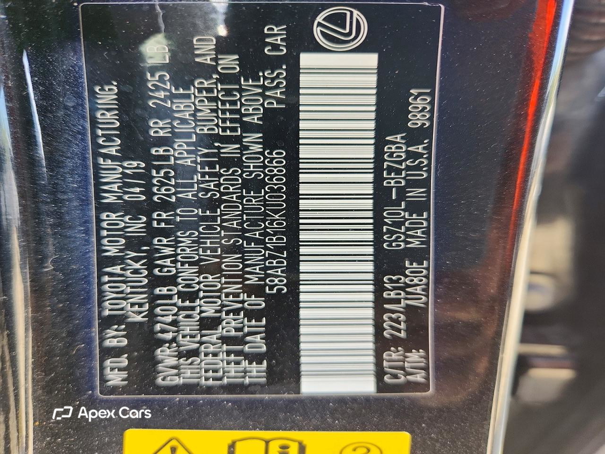 Lexus ES 2019
