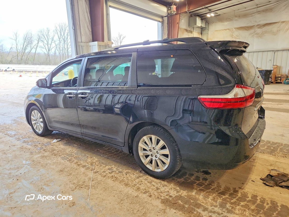 Toyota Sienna 2015