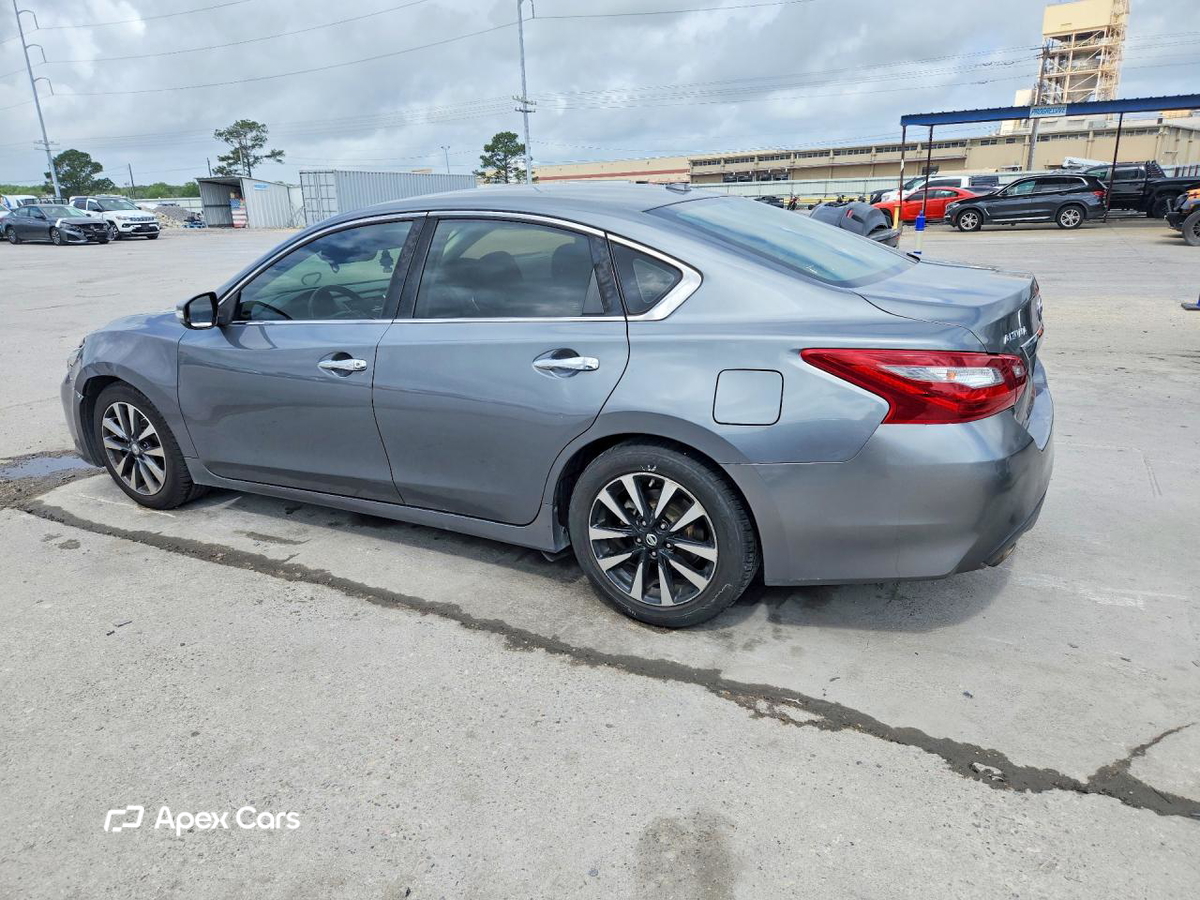 Nissan Altima 2018