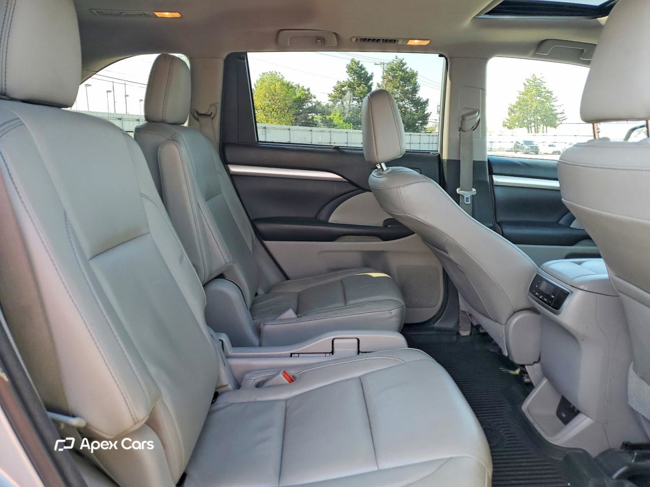 Toyota Highlander 2018