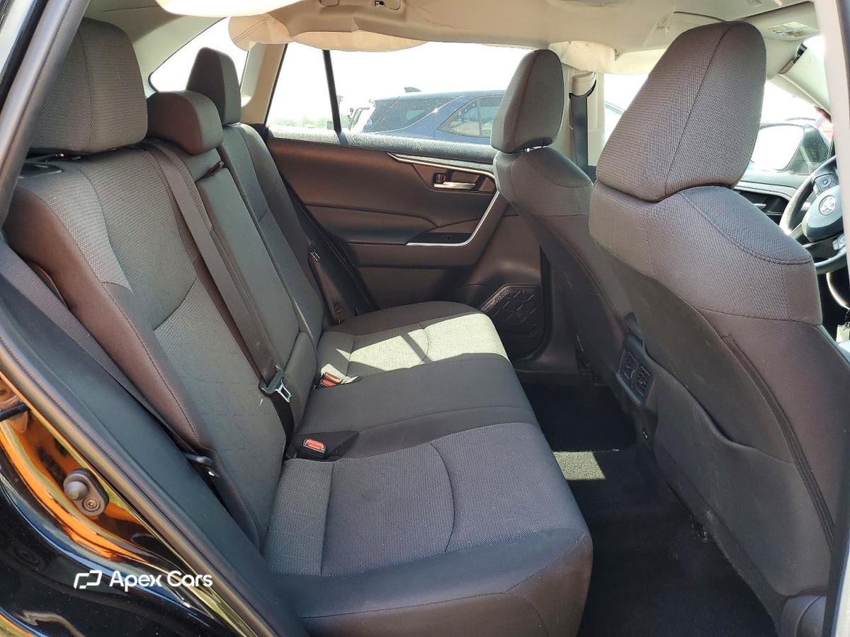 Toyota RAV 4 2025