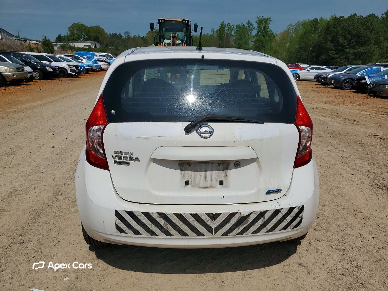 Nissan Versa 2015