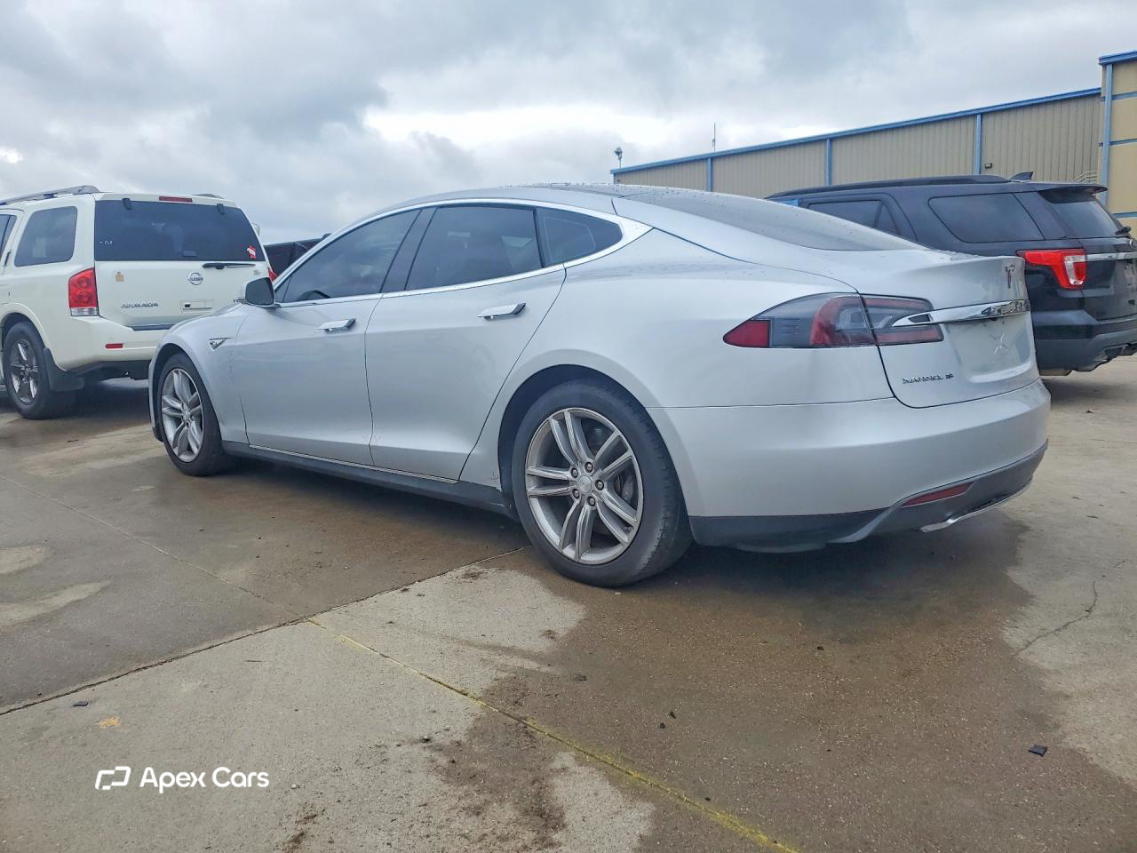 Tesla Model S 2013