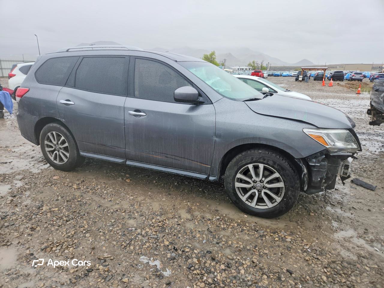 Nissan Pathfinder 2016